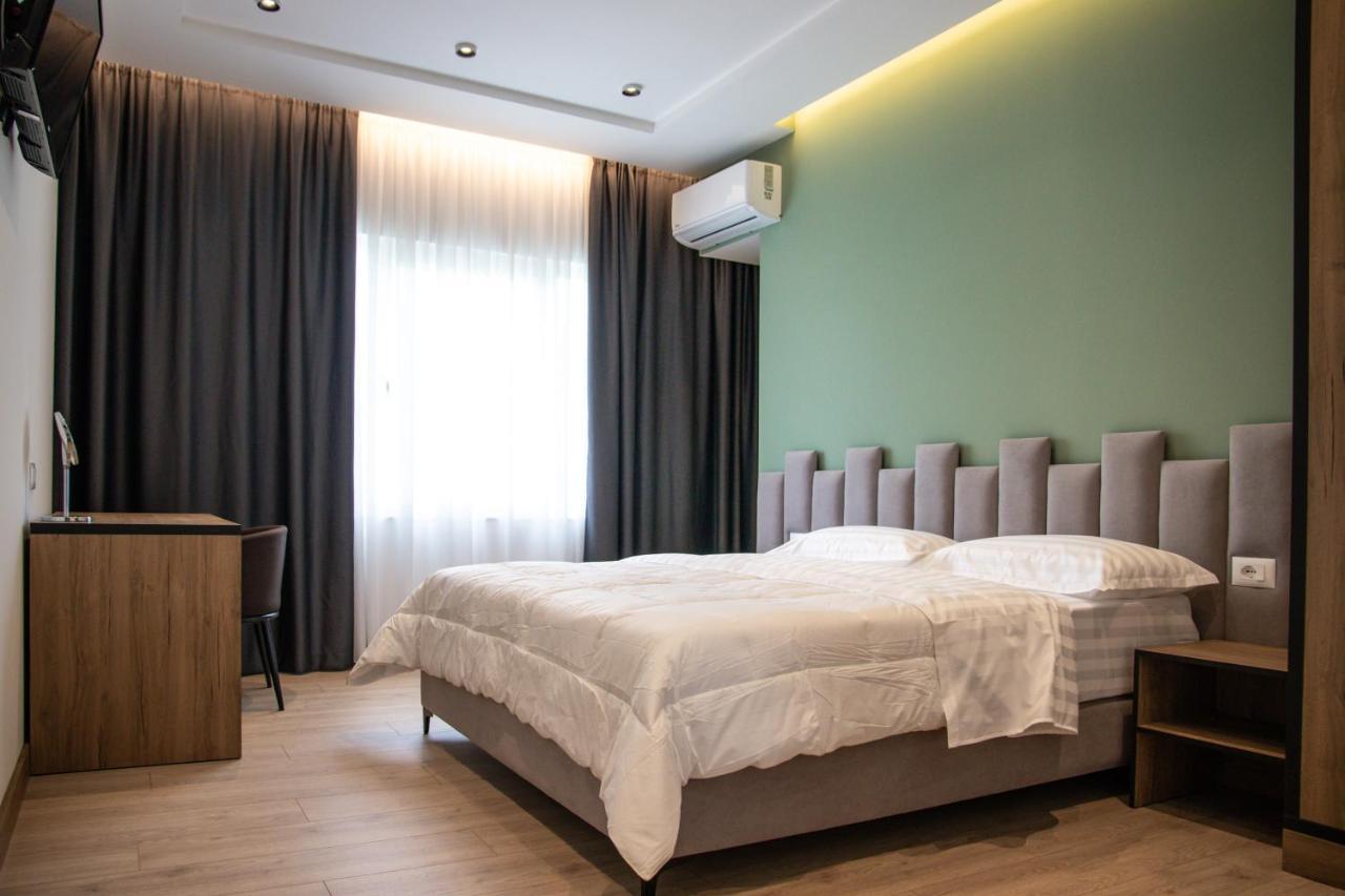 Hotel Blini Shkodër エクステリア 写真