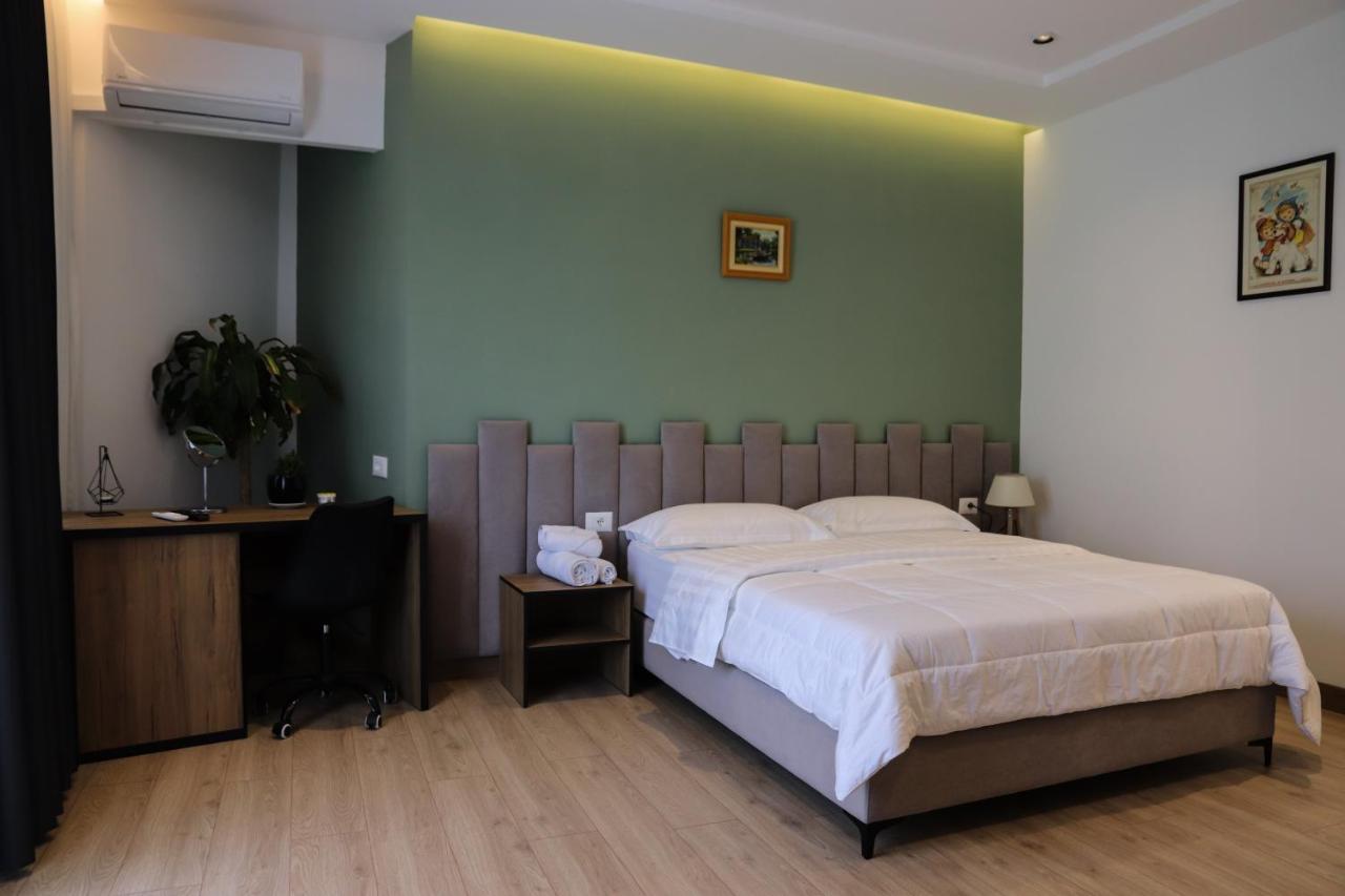 Hotel Blini Shkodër エクステリア 写真