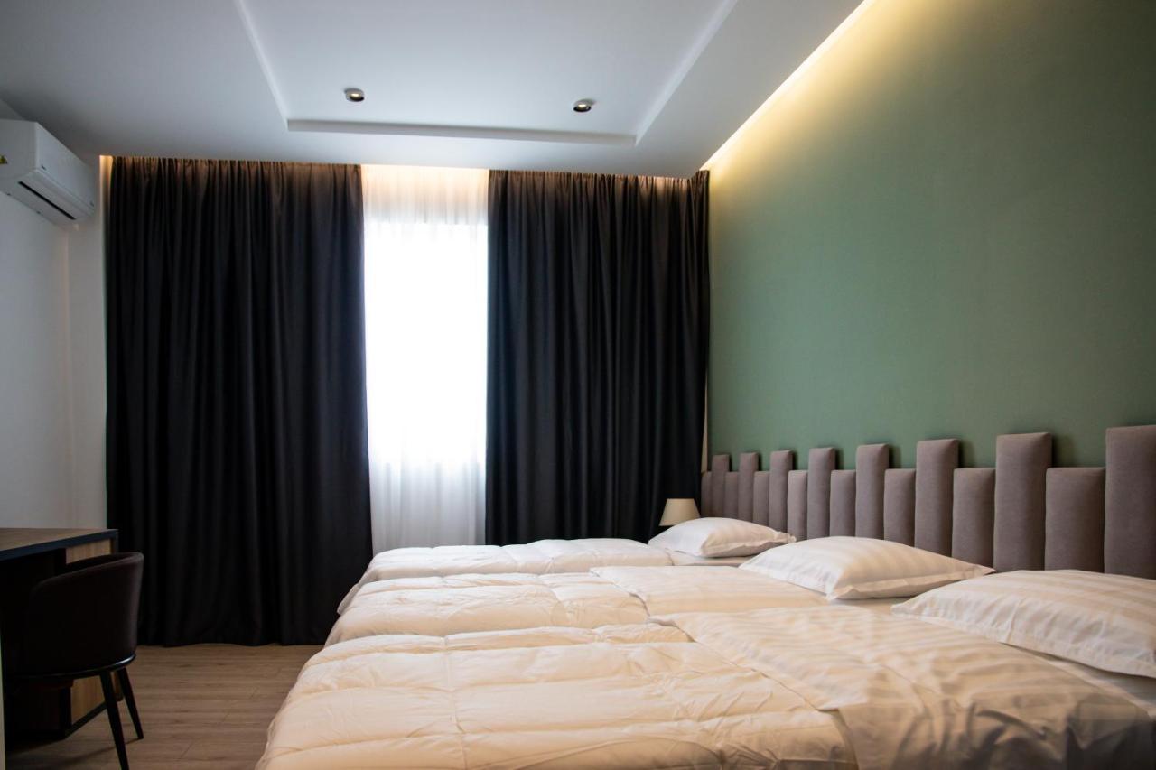 Hotel Blini Shkodër エクステリア 写真