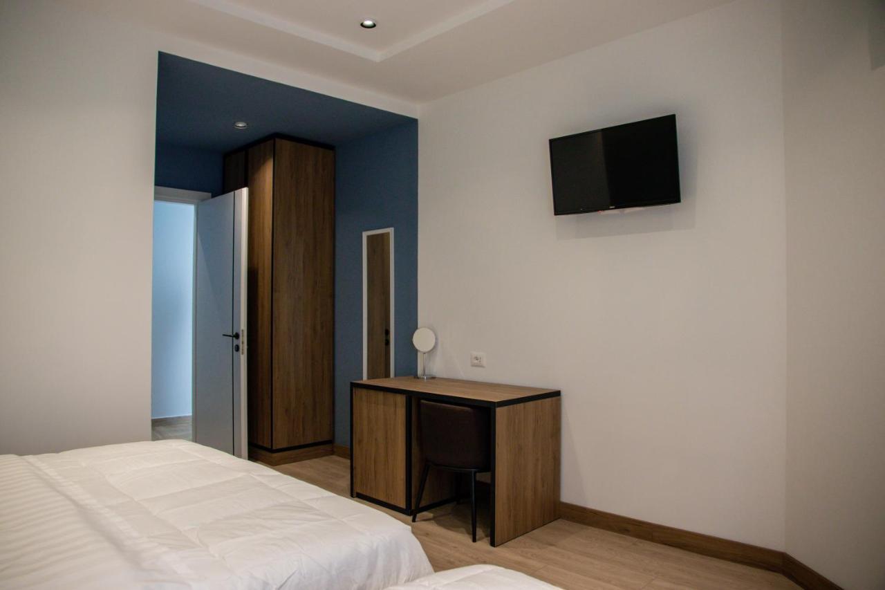 Hotel Blini Shkodër エクステリア 写真